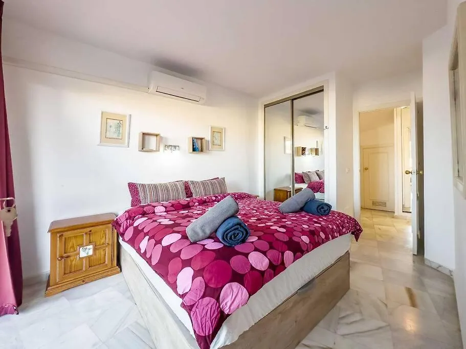 97-Townhouse With Roof Terrace & Views, Marbella Apartamento