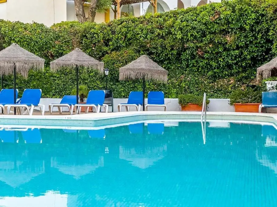 Contatos de 97-Townhouse With Roof Terrace & Views, Marbella